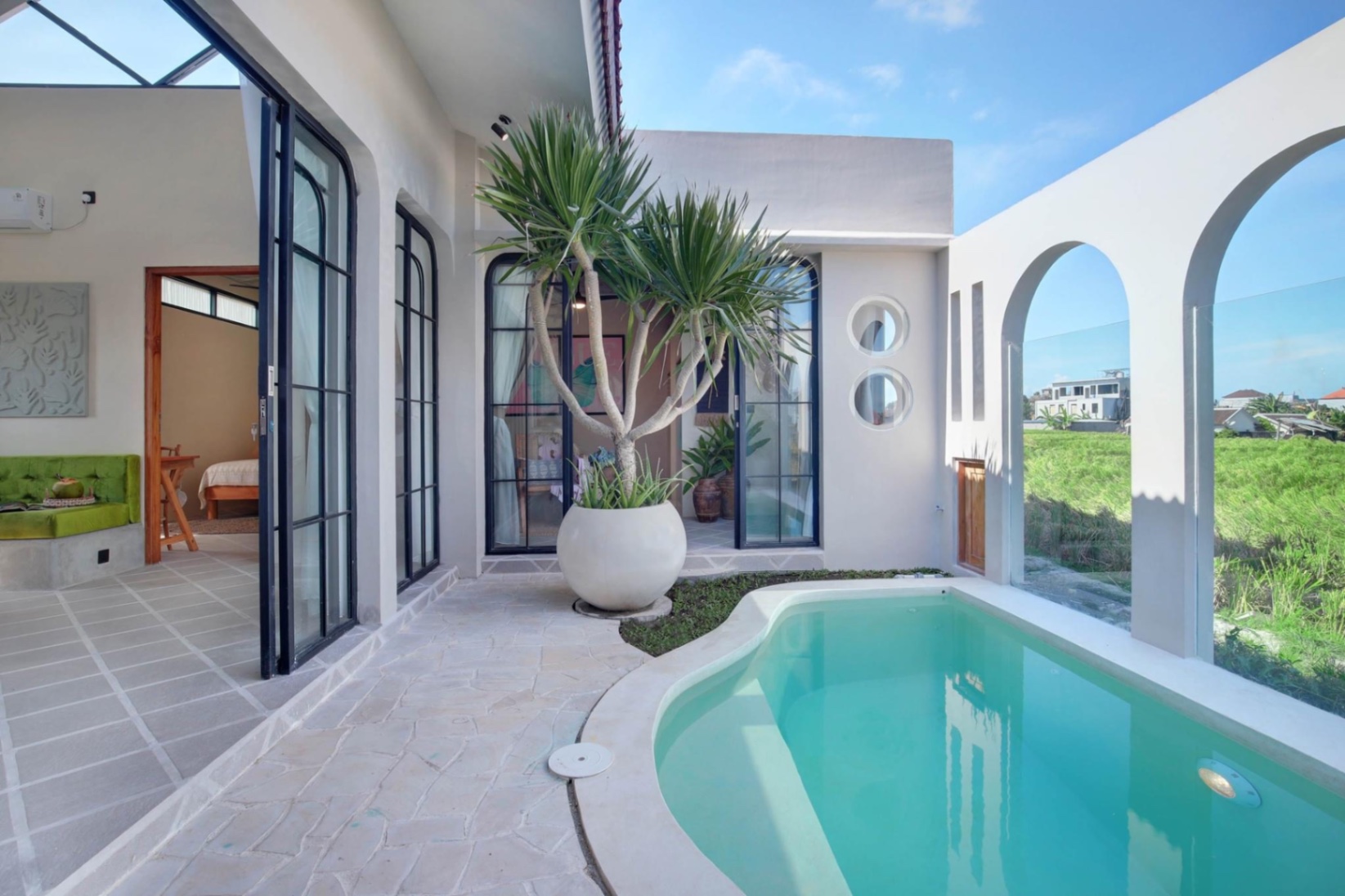 Tranquil 2BR Villa Nth Pererenan Canggu (Buduk) w/Pool-Fast WiFi-Enclosed Living