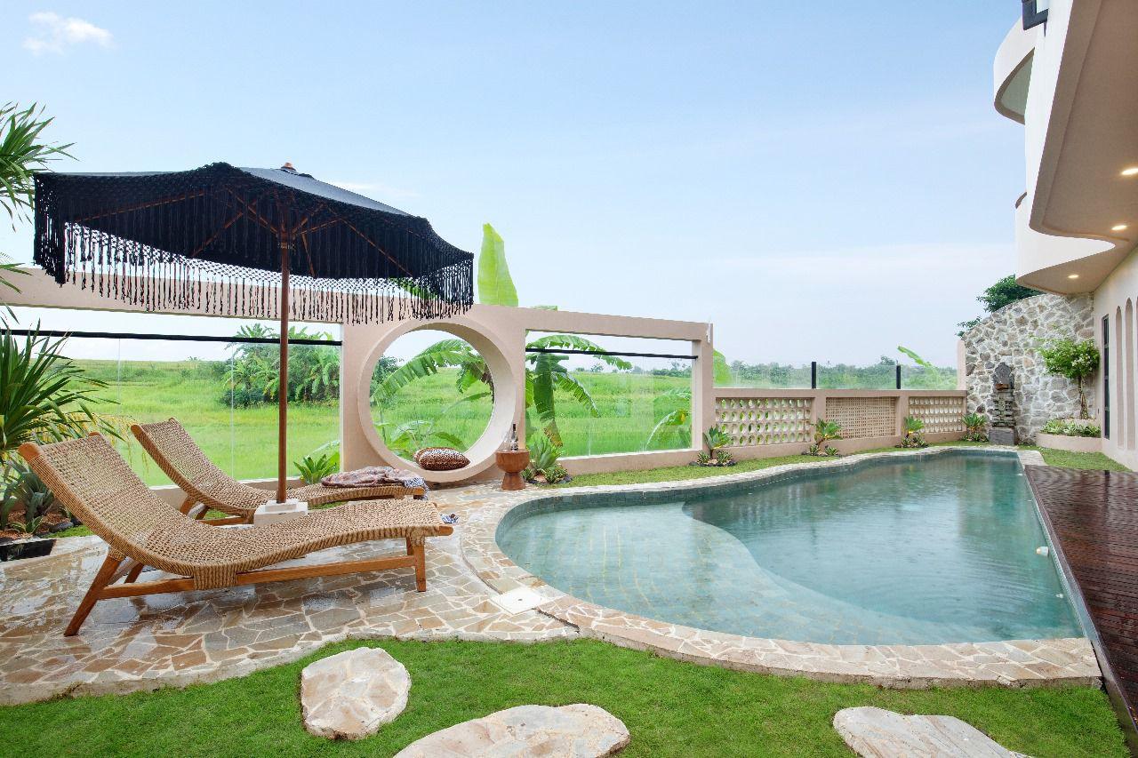 Villa Ayoun Canggu w/ private chef & stunning view