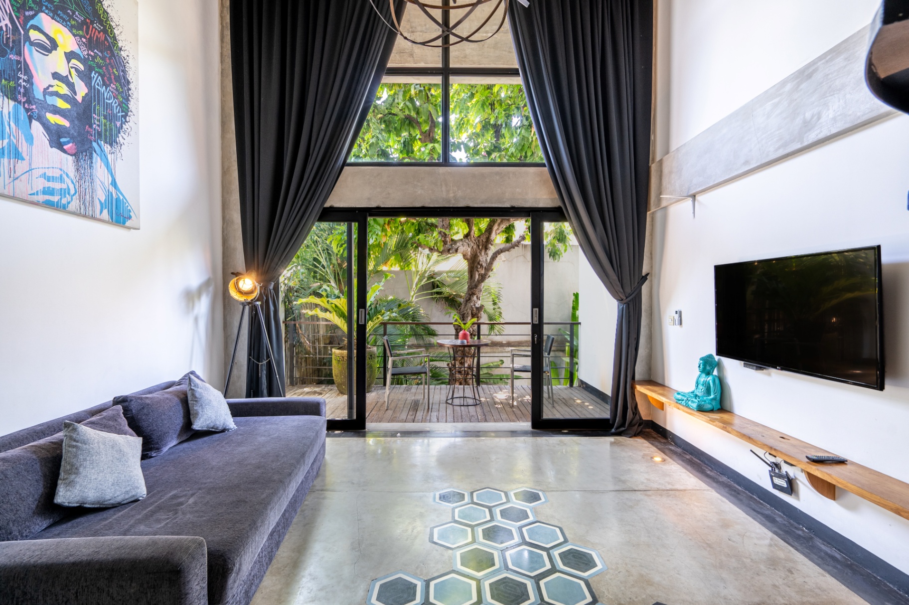 Stylish Loft Apartment w/ pool in Seminyak
