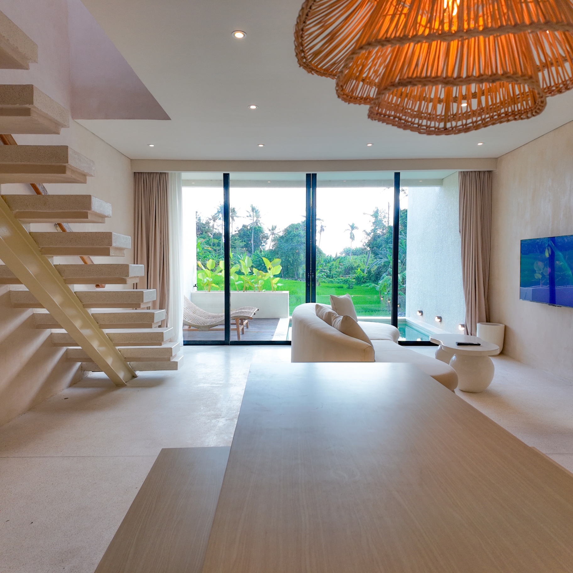 Villa Bubbles - 2BR Villa North of Canggu