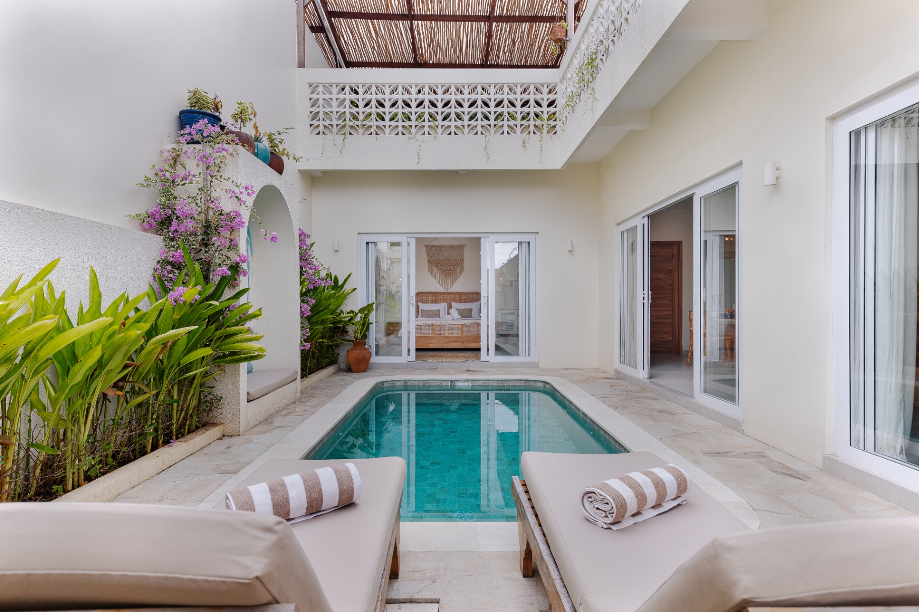 Mata Biru: 2BR Villa w/ Pool & Rooftop in Uluwatu