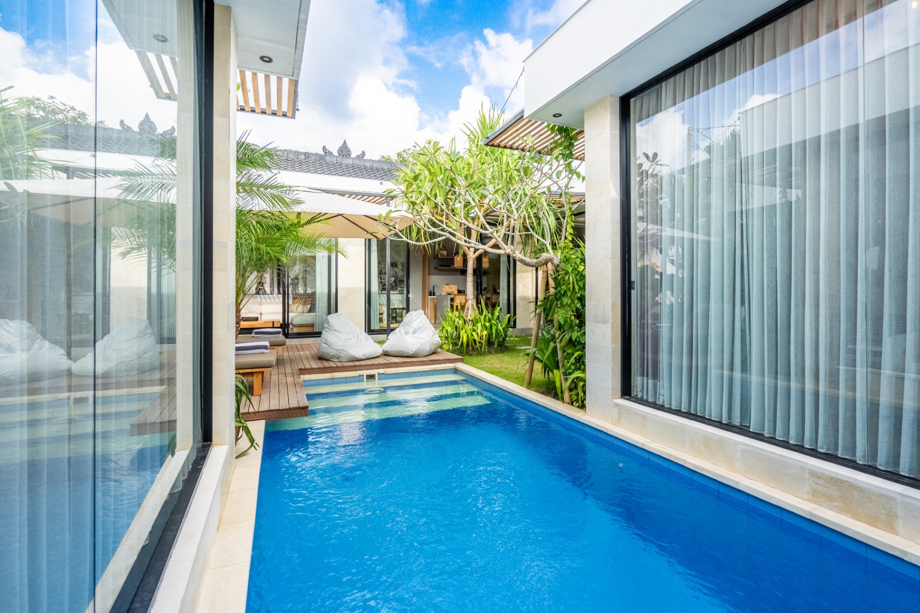 Jimbaran Luxury 3BR Villa with Private Pool, Grill