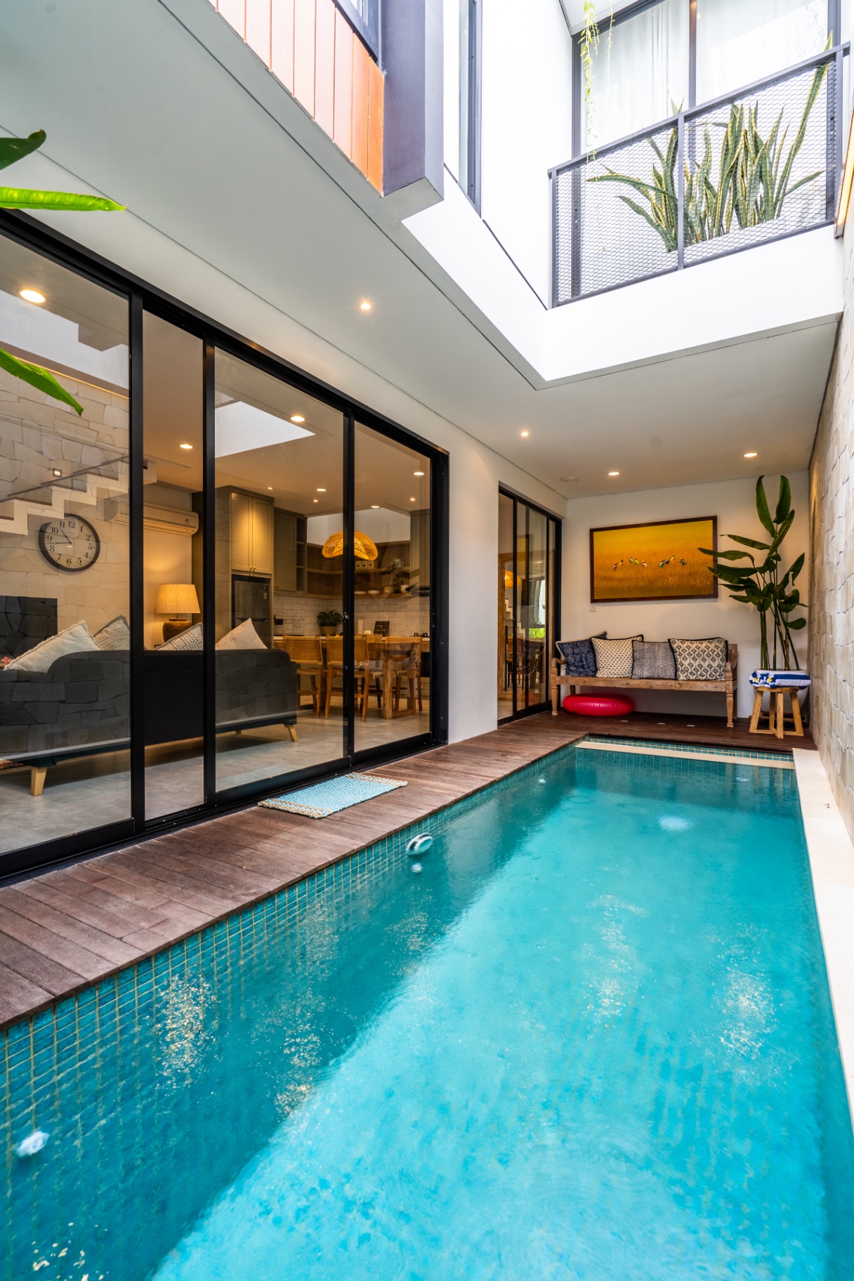 Feya 3BR Cool Villa w/ Private Pool - 5min to GWK