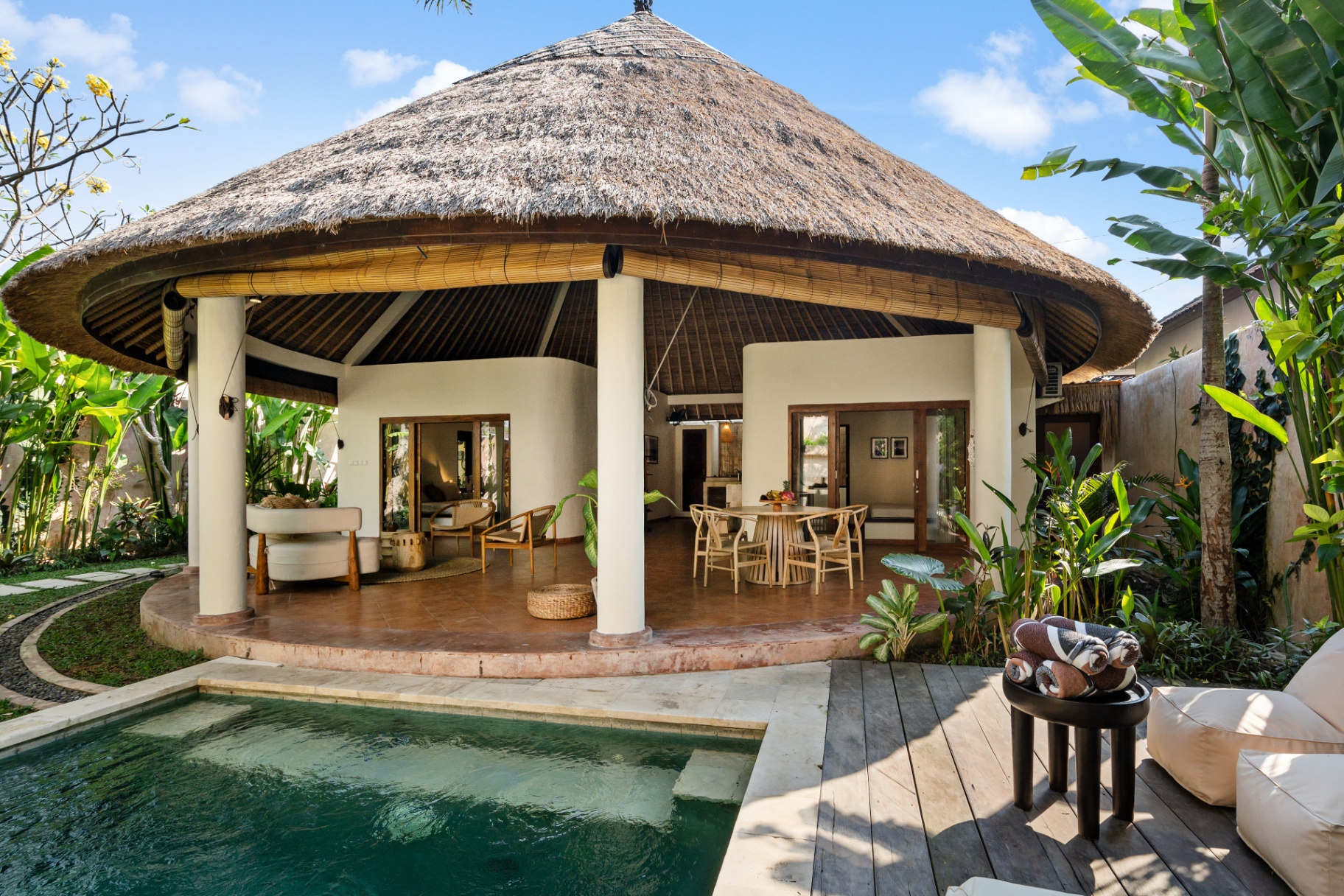 2BR Spacious Villa with Private Pool and Garden