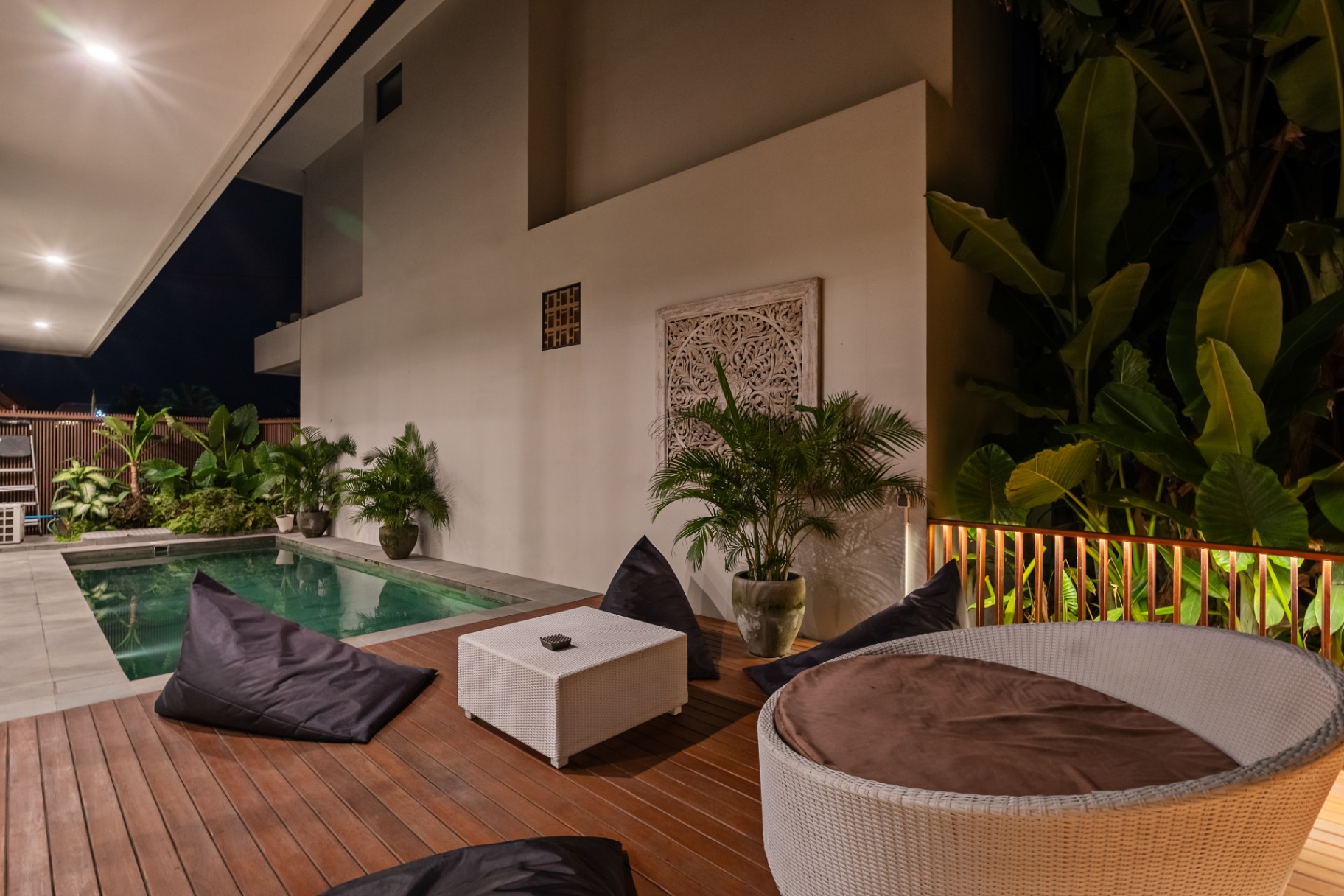 4BR Luxury Paddy View Villa in Batu Bolong w/ Pool