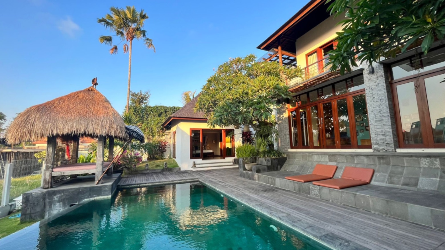 4 BEDROOM RICEFIELD VIEW IN KAYU TULANG - AF128