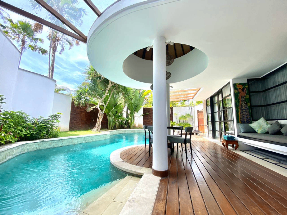2 BEDROOM BEAUTIFUL VILLA IN SEMINYAK - AF70