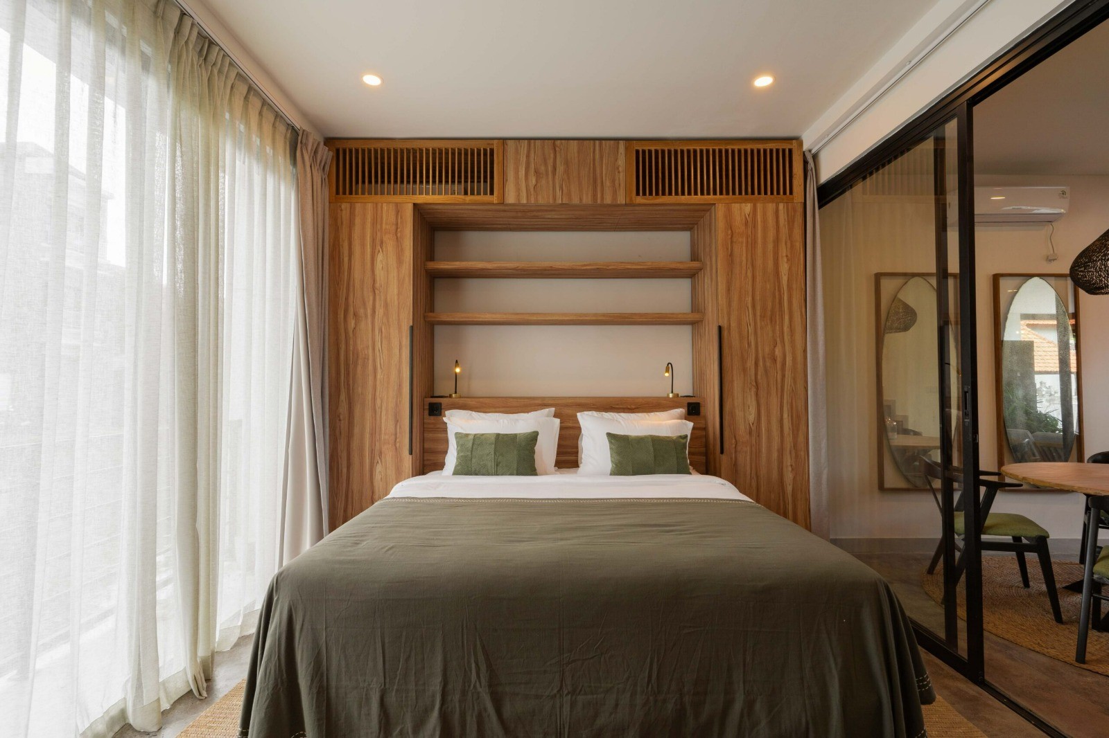 2BR Perfect Villa: Rooftop, Jacuzzi, & Paddy View