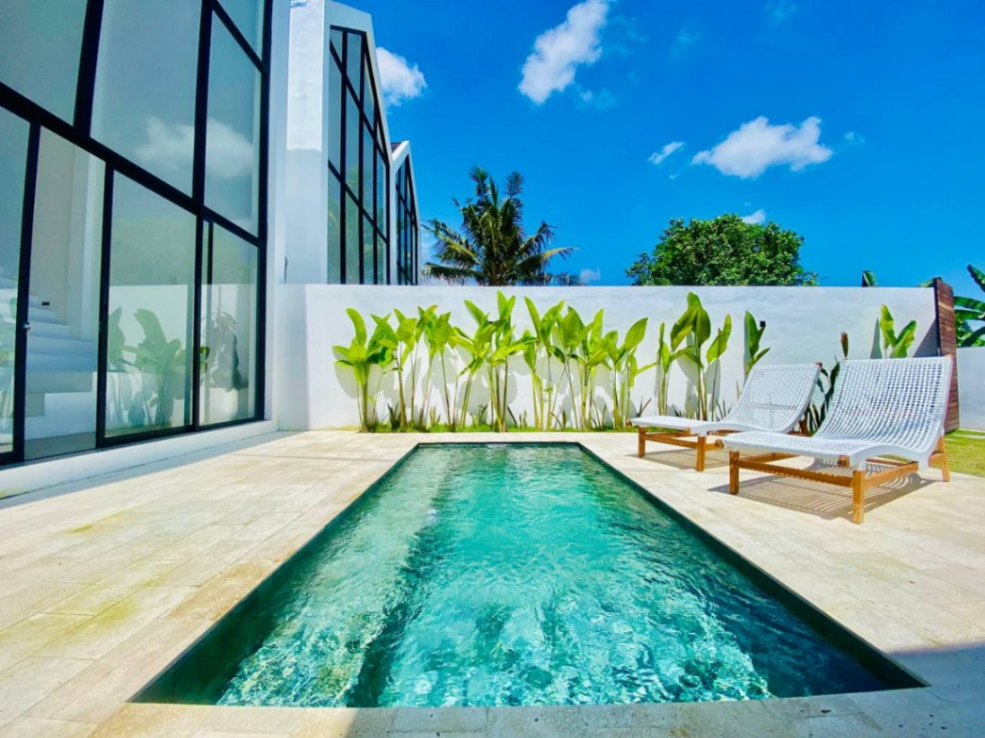 BRAND NEW MEZANINNE STYLED VILLA WITH 1 BEDROOM IN PANTAI LYMA - AF197