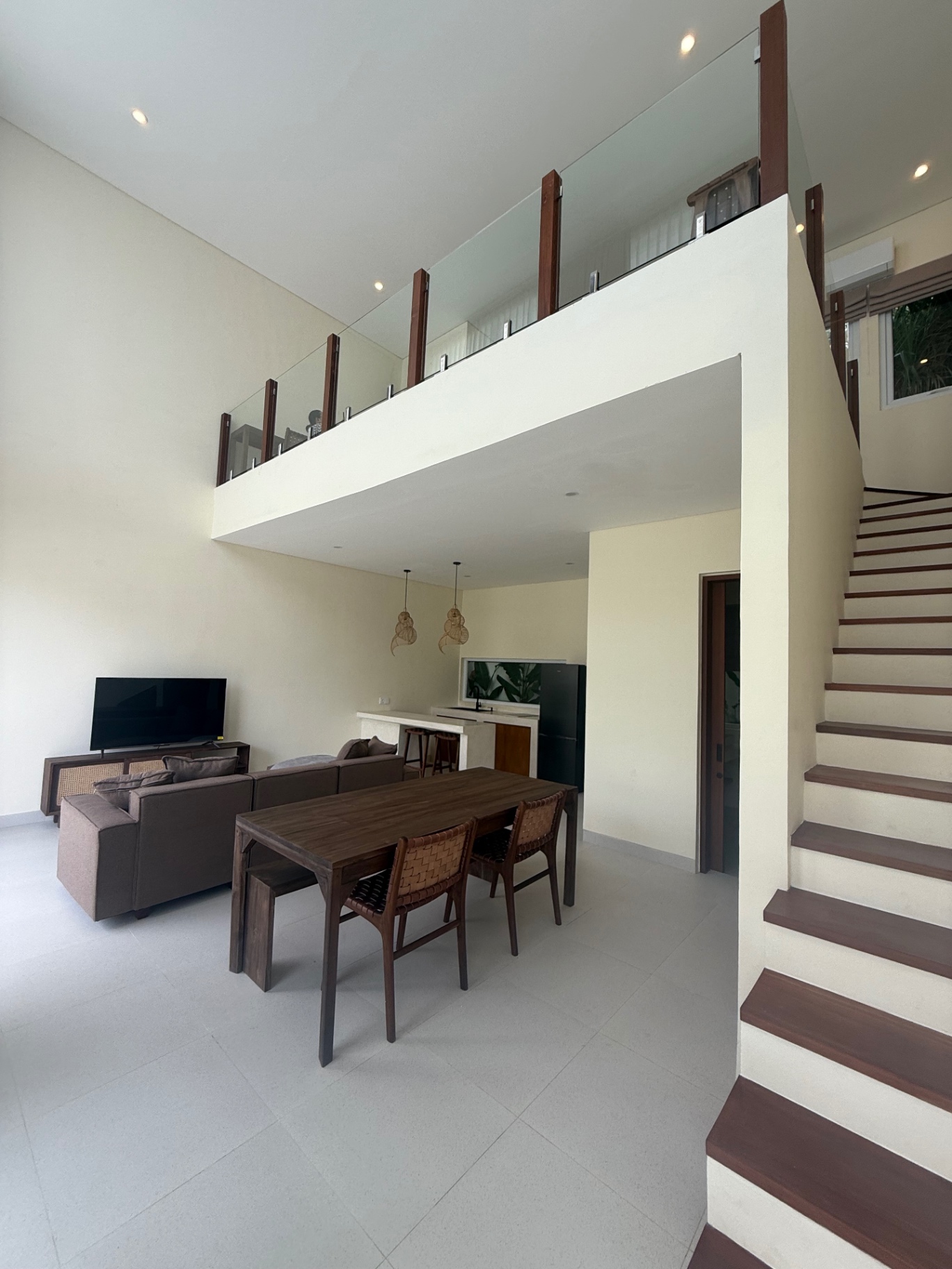 LAST 2 Full Furnished Loft 400m from Pantai 5 Beach