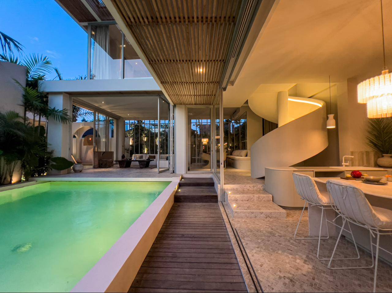 3-bedroom Stylish Contemporary Villa in Pererenan