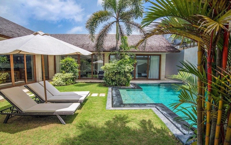 PO-3867 FOR RENT VILLA 3 BEDAIN BERAWA. CANGGU