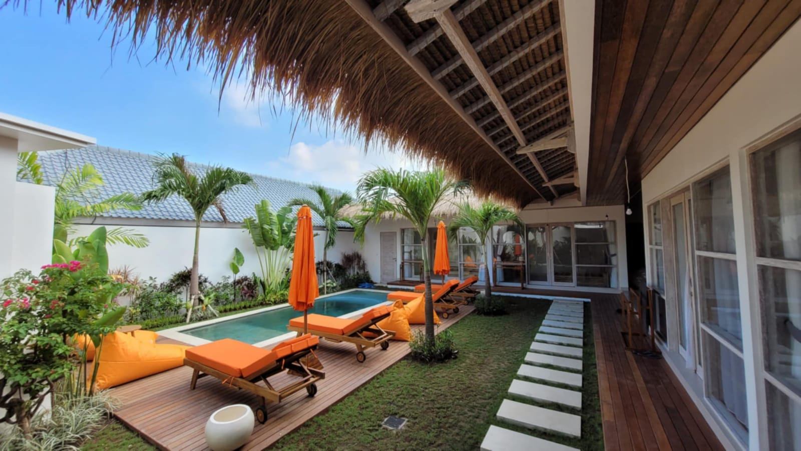 BRAND NEW 4 BEDROOM VILLA-KEROBOKAN