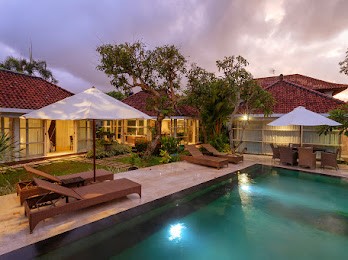 PO-06 FOR RENT VILLA 3 BEDROOM IN TUMBAK BAYU