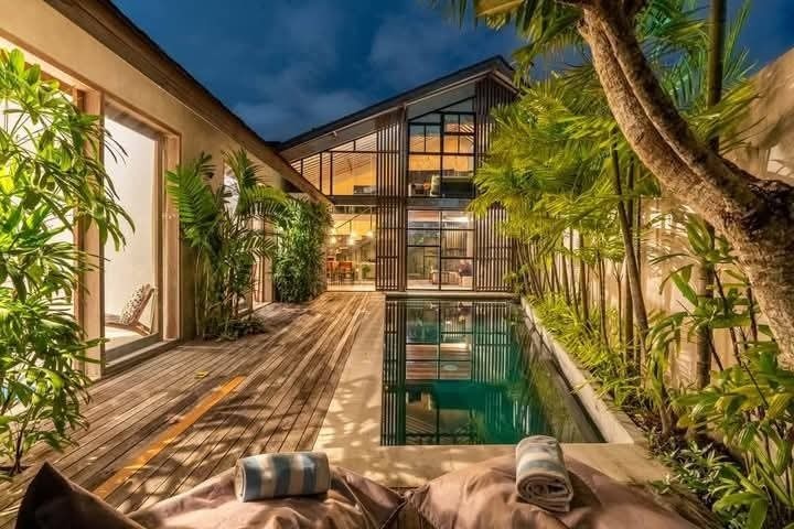 Villa For Rent 2 Bed In Berawa,Tibubeneng Bali PO-3407