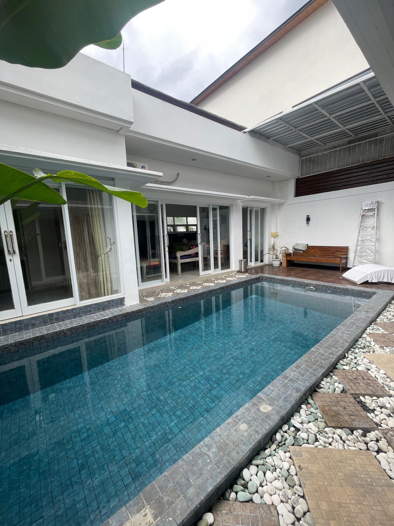 DO 429-Villa kontemporer style located at jimbaran 