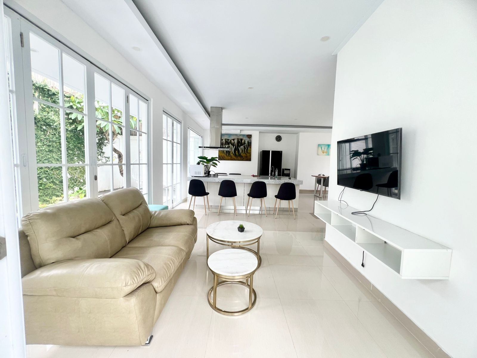 VILLA FOR RENT & FOR SALE FREEHOLD – KEROBOKAN