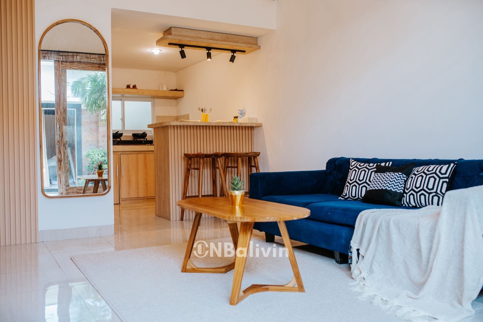 Stylish Studio Loft Apartment with Shared Pool – Umalas, Bali