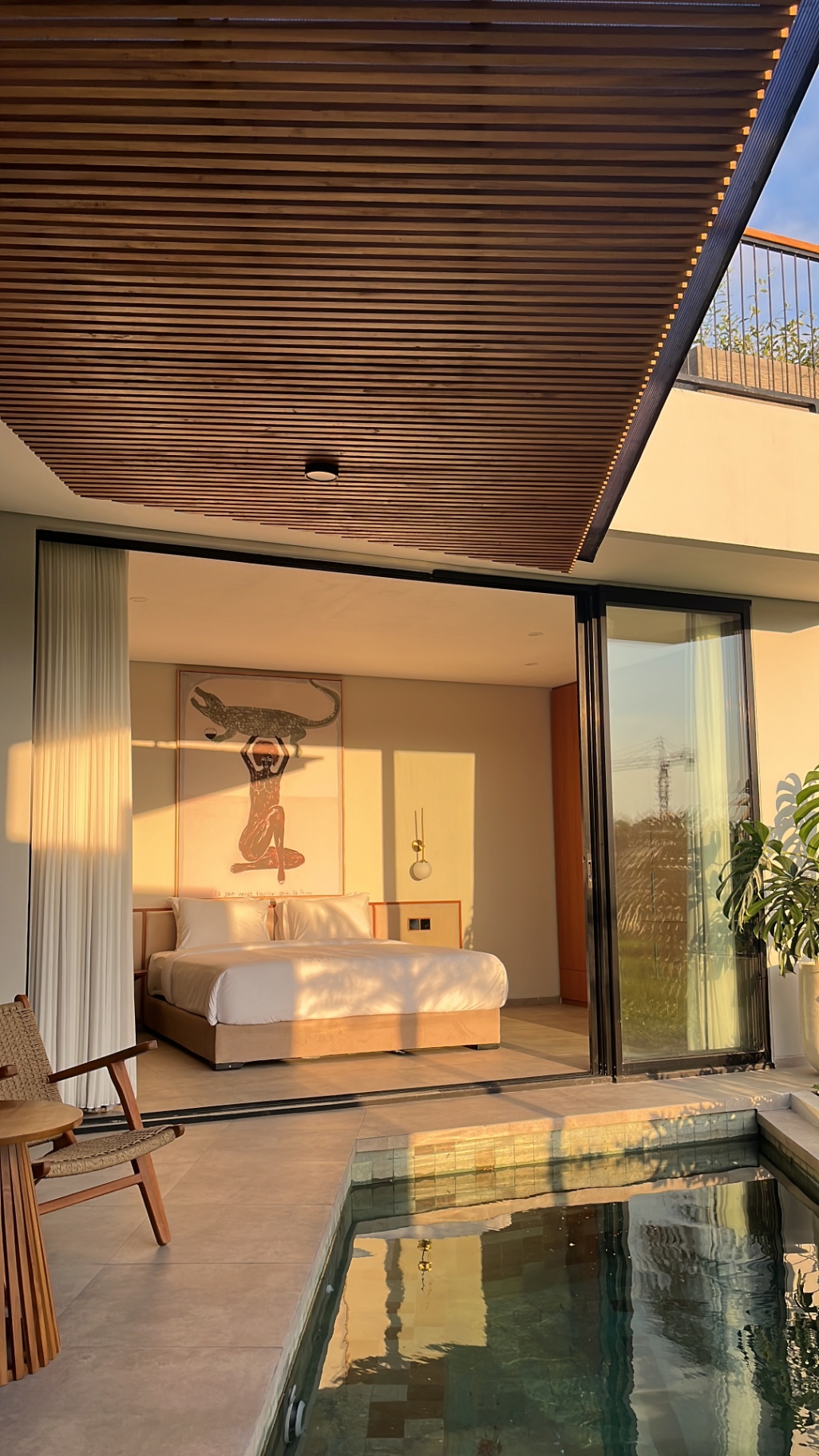 Modern 3BR Villa with Rooftop & Rice Pad