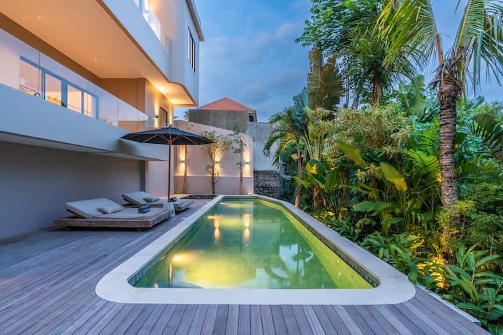 Canggu heart 4 bedroom