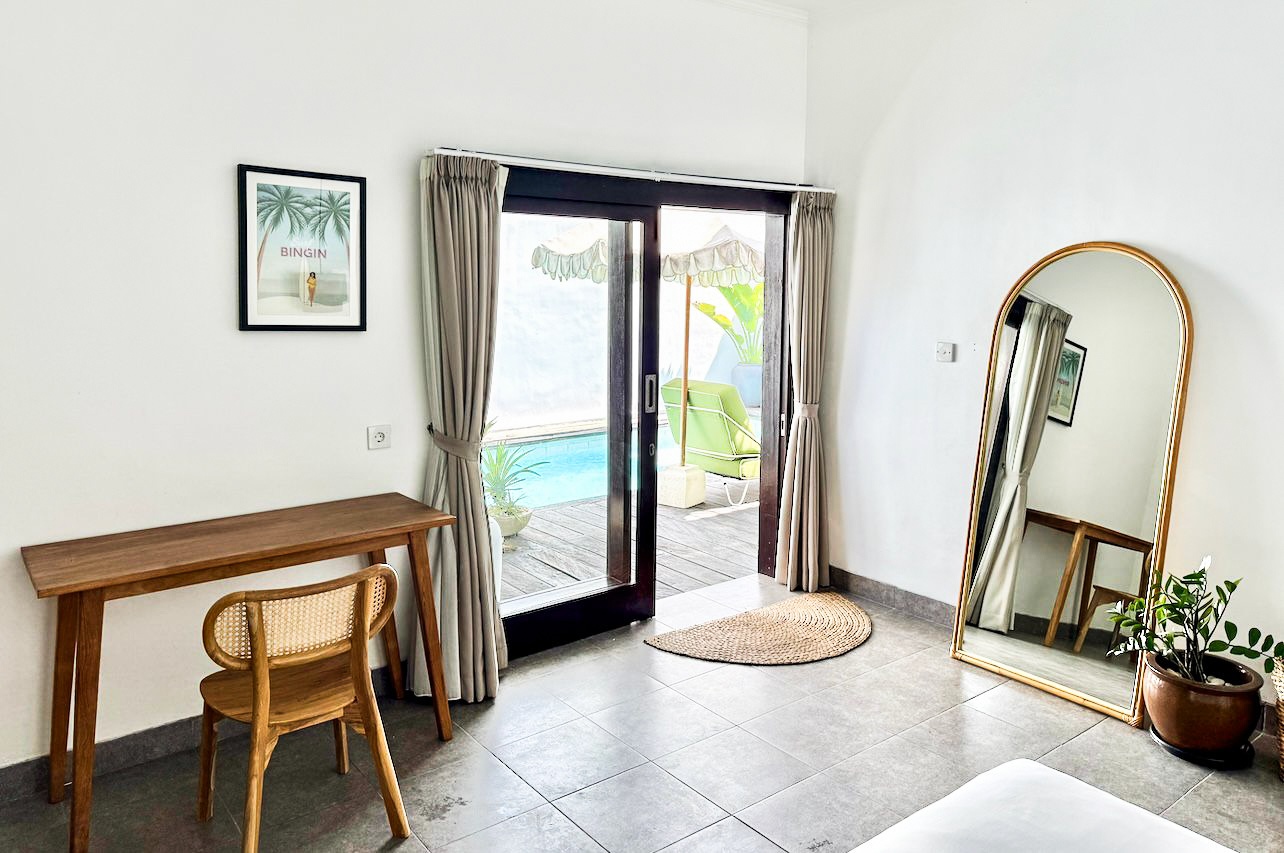 Villa JJ's - 3 Bedrooms Villa Canggu, 4 mins from La Brisa Beach Club