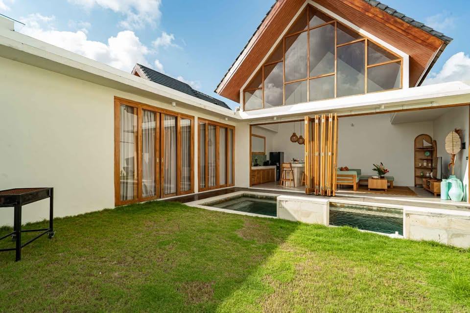 Modern 2 Bedrooms Villa in Kerobokan