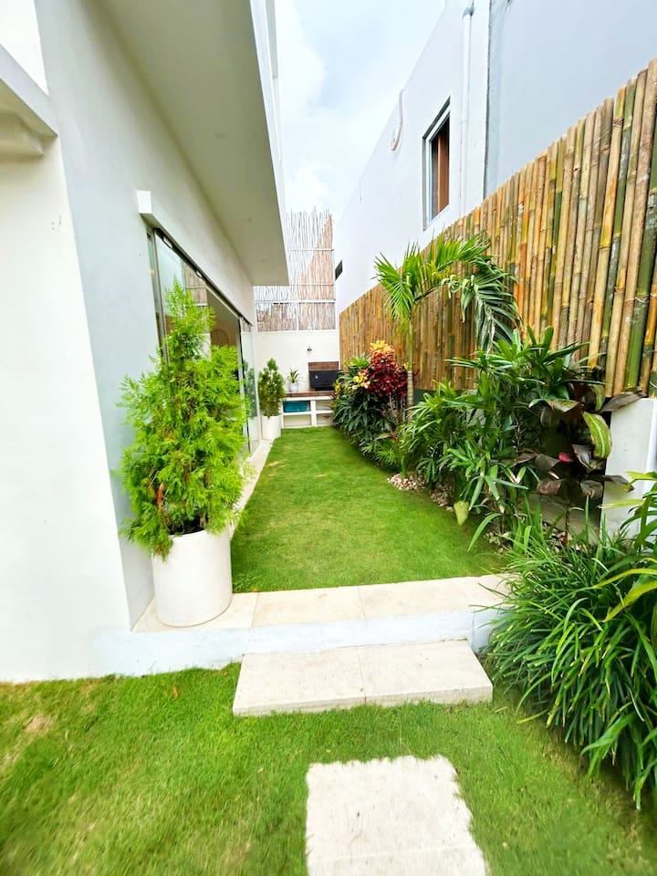 Pererenan monthly 3 Badroom Villa luxurious Bali living