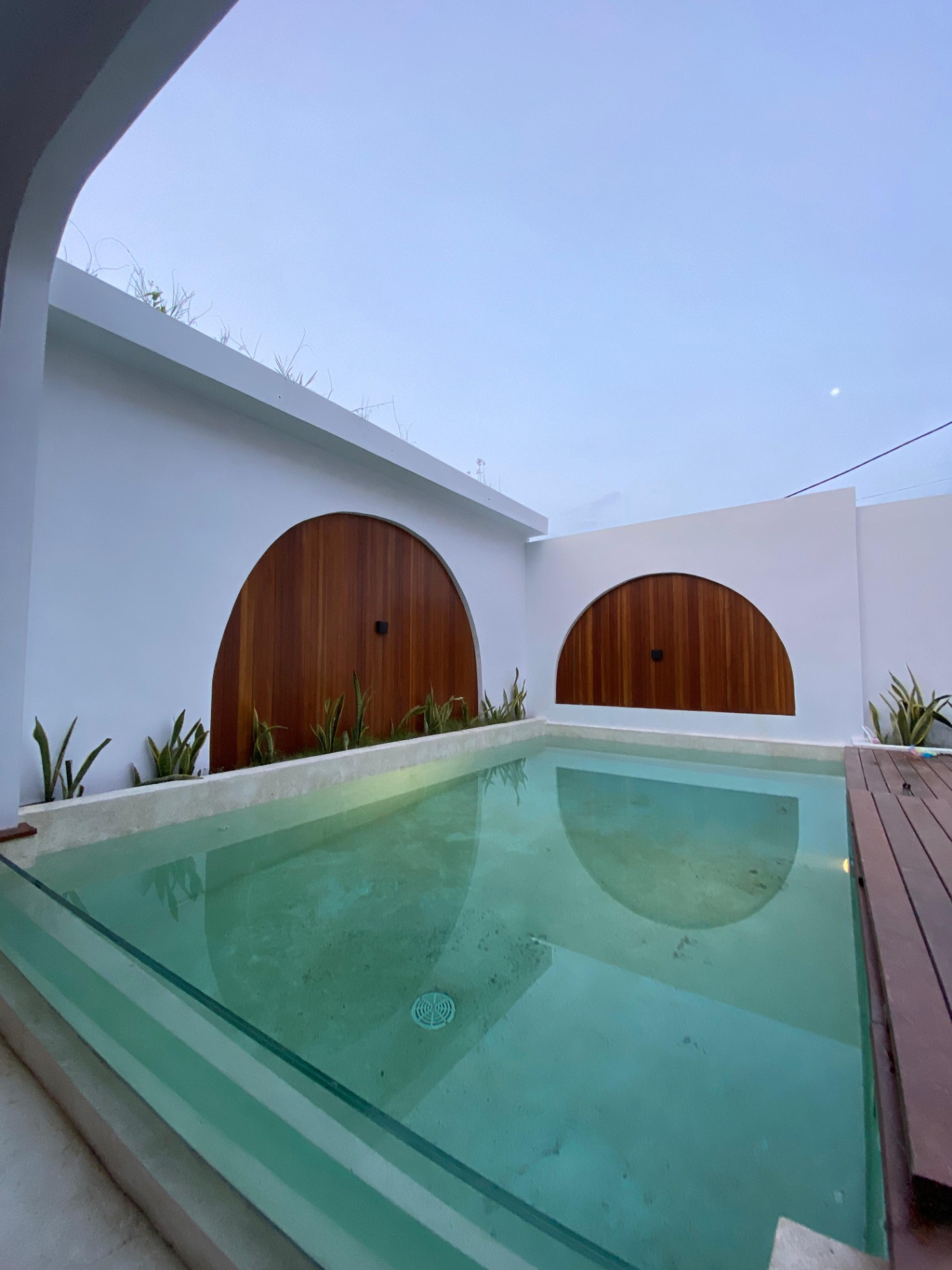 DO 448- SANTORINI VILLA LOCATED AT NUSA DUA 