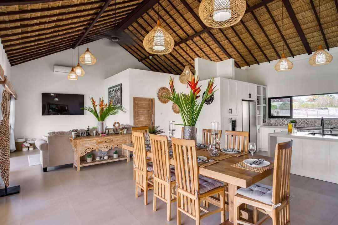 Weekly Rental Available until November 23rd USD$700/week