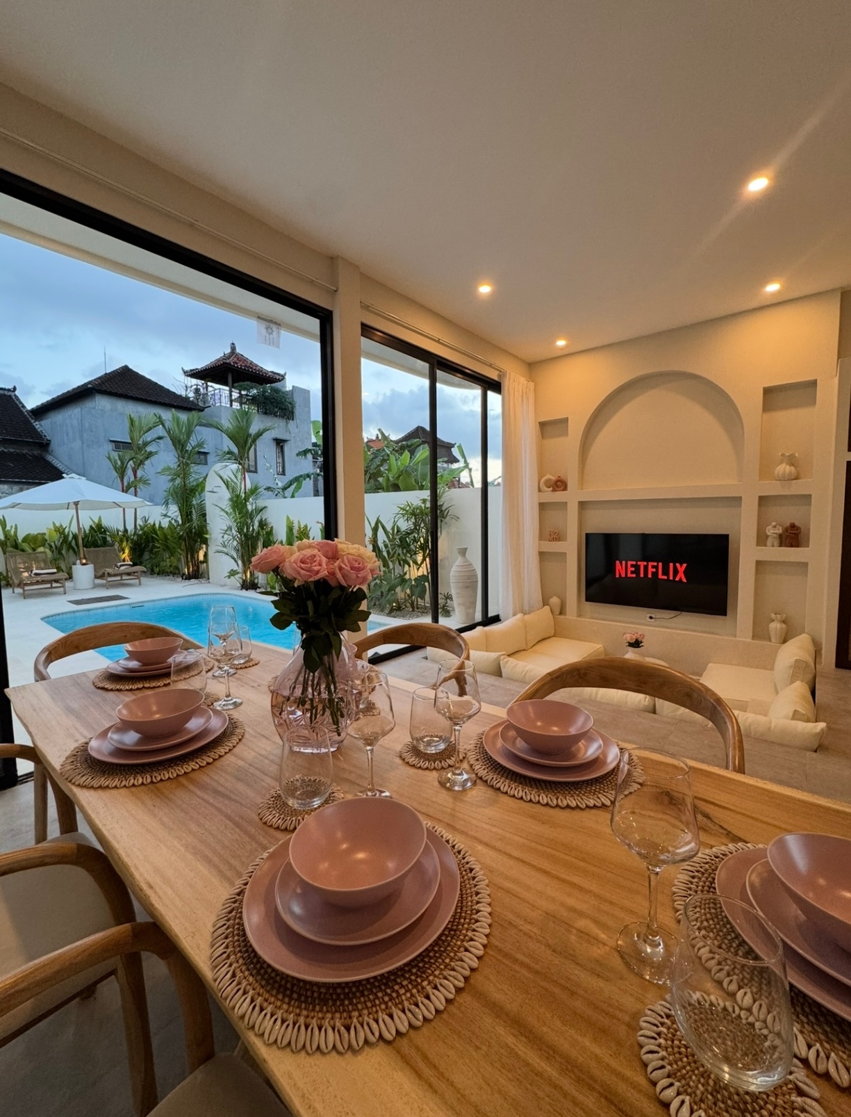 2BR LUXURY COCO VILLAS CANGGU