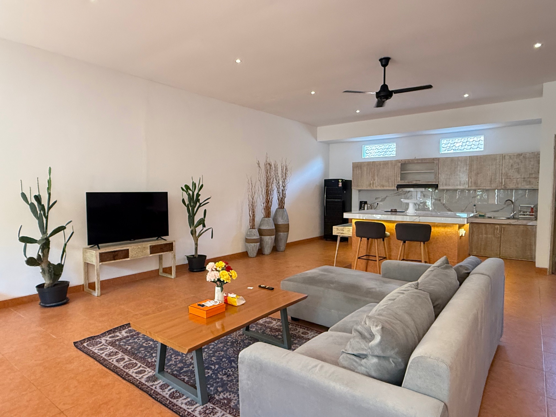 For Lease-2 bedrooms villa with private pool in Kerobookan, Klod