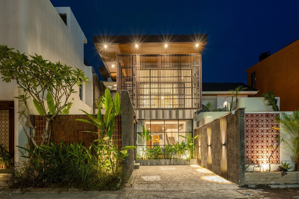 Vee Villas [Video Included in this post]