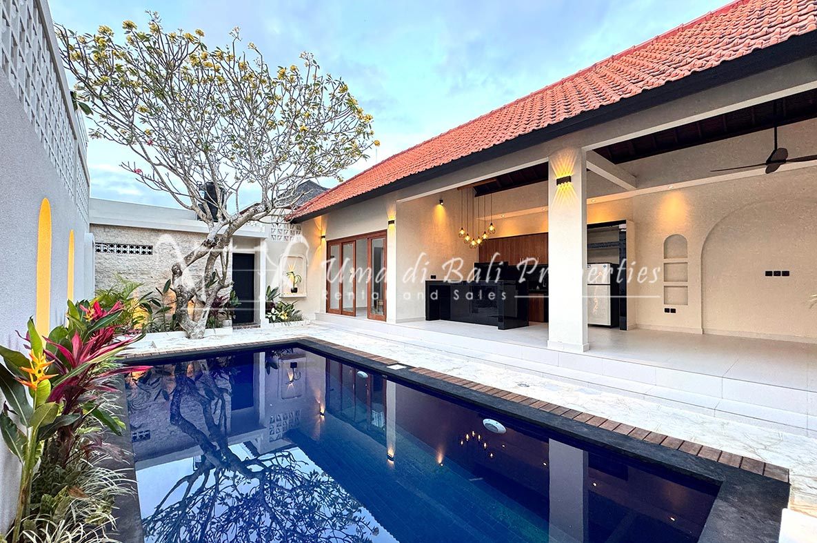2BR VILLA FOR RENT AT UMALAS | IP 802
