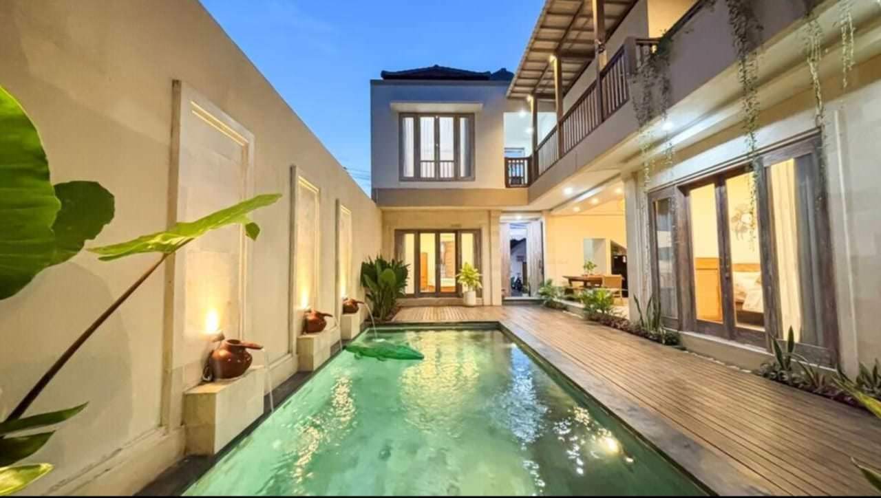 3BR VILLA FOR RENT AT JIMBARAN | RG 133