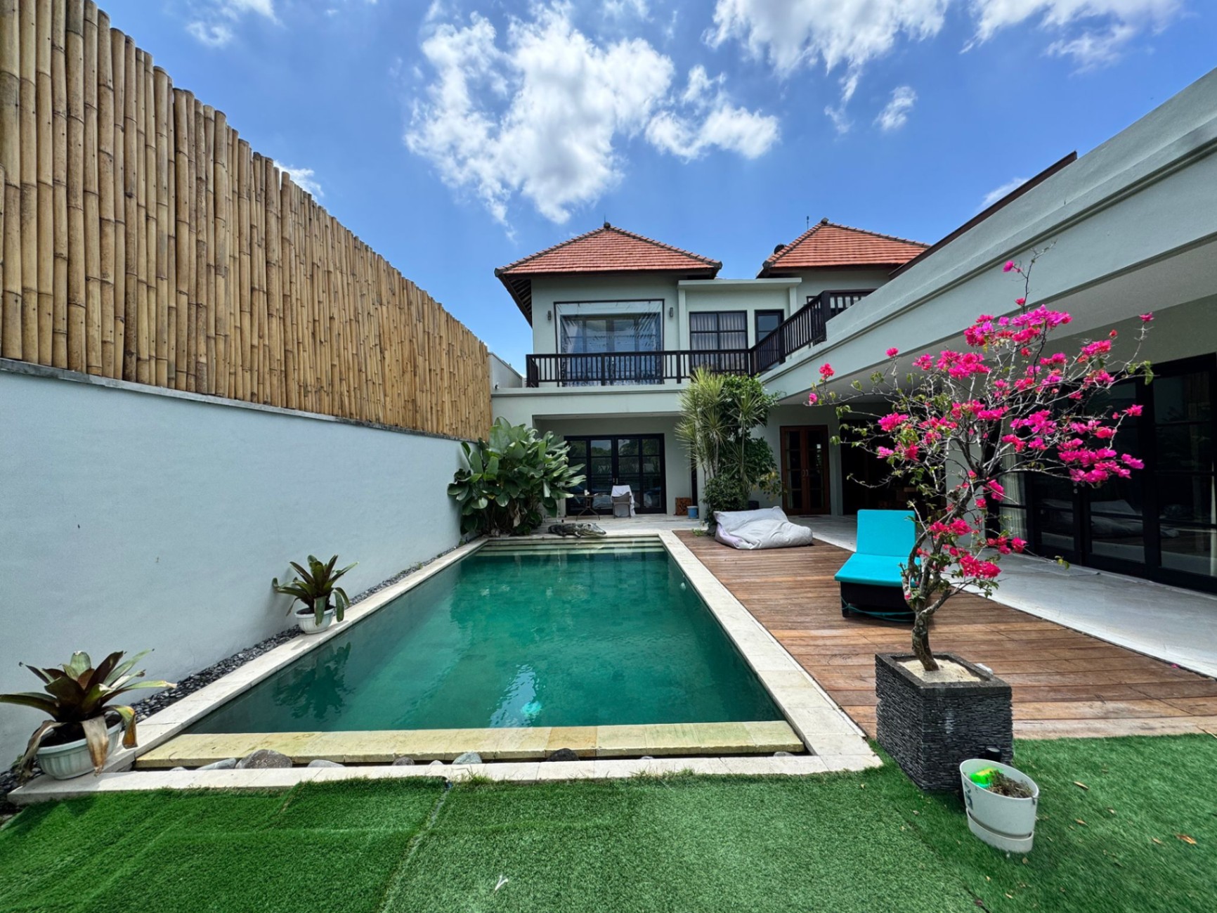 4BR VILLA FOR RENT AT UMALAS | AR 157