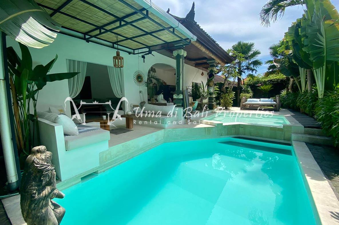2BR VILLA FOR RENT AT UMALAS | IP 702