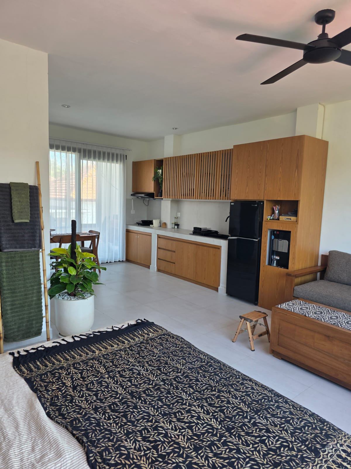 Amphibia House – 2-Bedroom Self-Contained Apartment in Jalan Raya Uluwatu!!