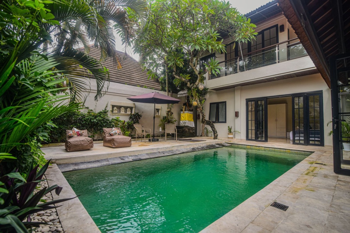 3BR VILLA FOR RENT AT UMALAS - BALI | AR 90