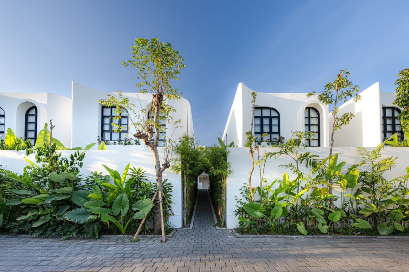 seseh-munggu 2 bedroom with rooftop