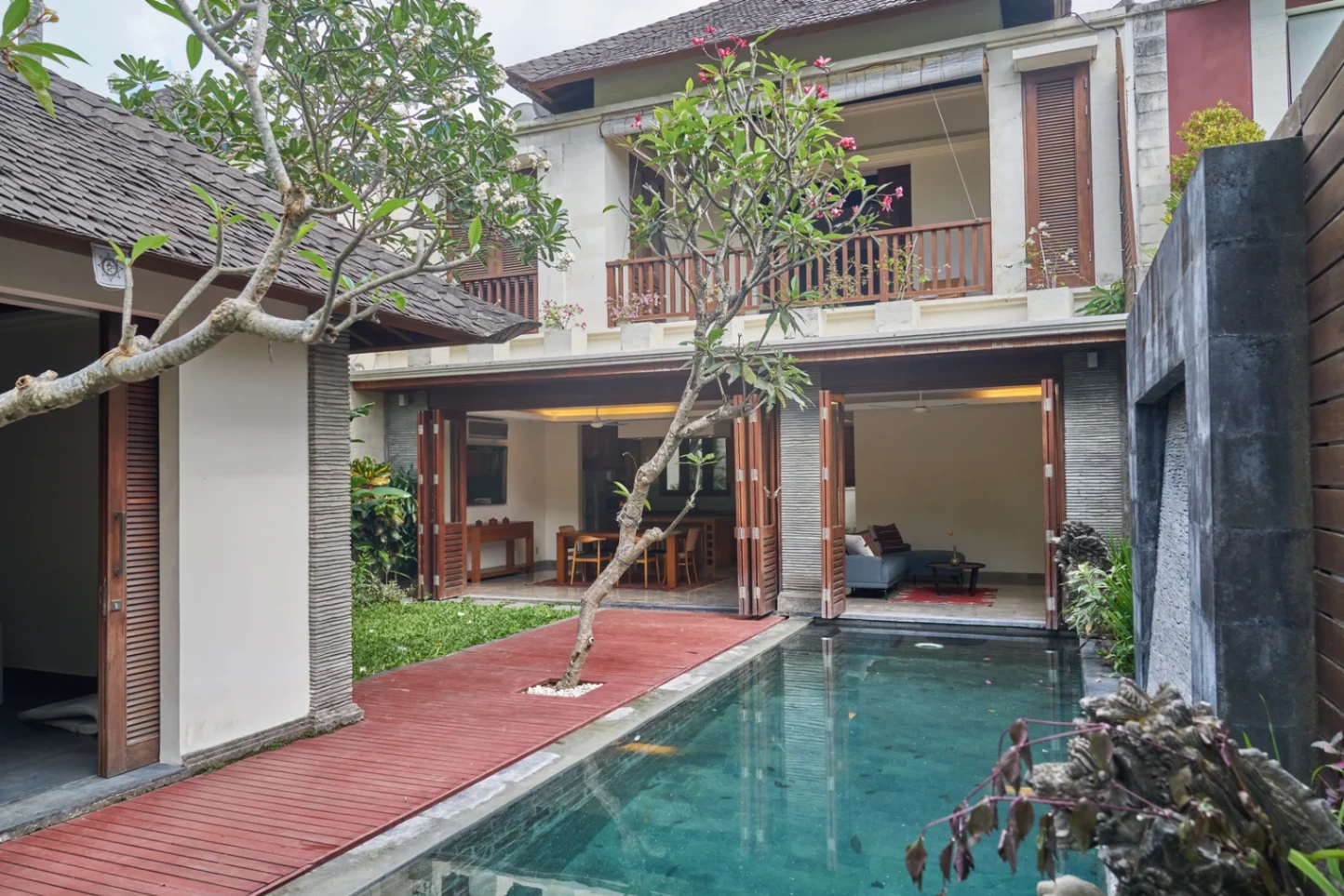 3 BEDROOM VILLA FULLY FURNISHED IN UMALAS
