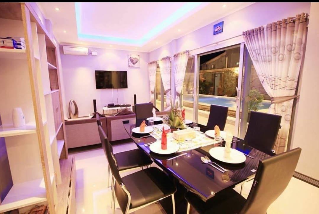 Villa tibubeneng canggu for rent