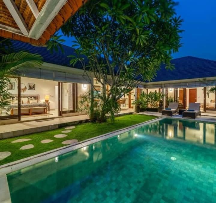 Villa For Rent 3 Bed In Berawa,Tibubeneng Bali AK-3612