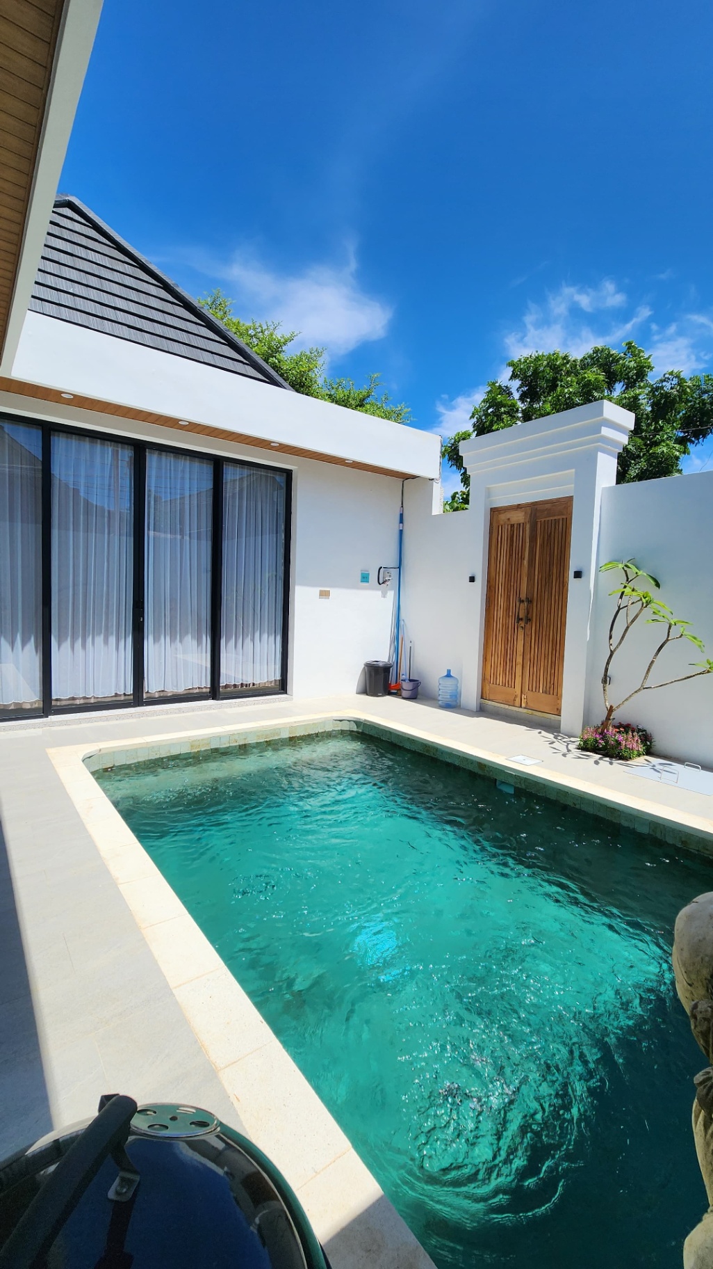 DO 44 - VILLA FOR SALE IN JIMBARAN BALI
