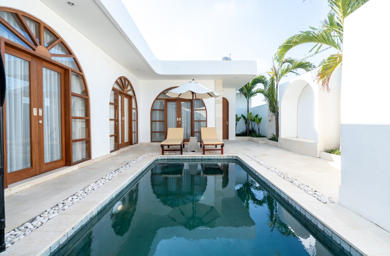 Newly Build : 2BR Villa with Rooftop in Pererenan