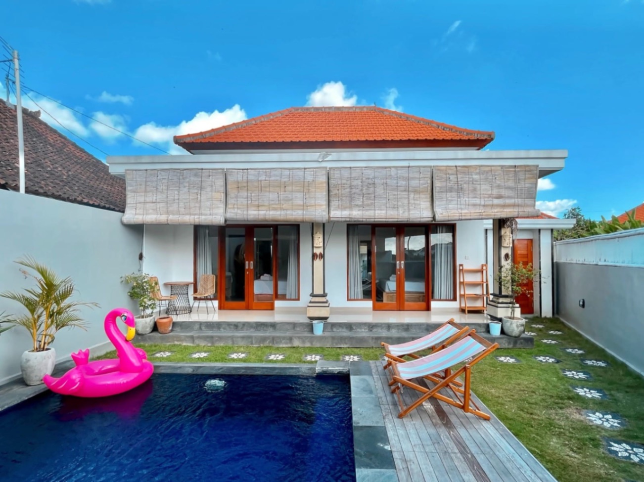 2BR PEACEFUL VILLA WITH PRIVATE POOL IN CANGGU (NO CONSTRUCTION NEWRBY)