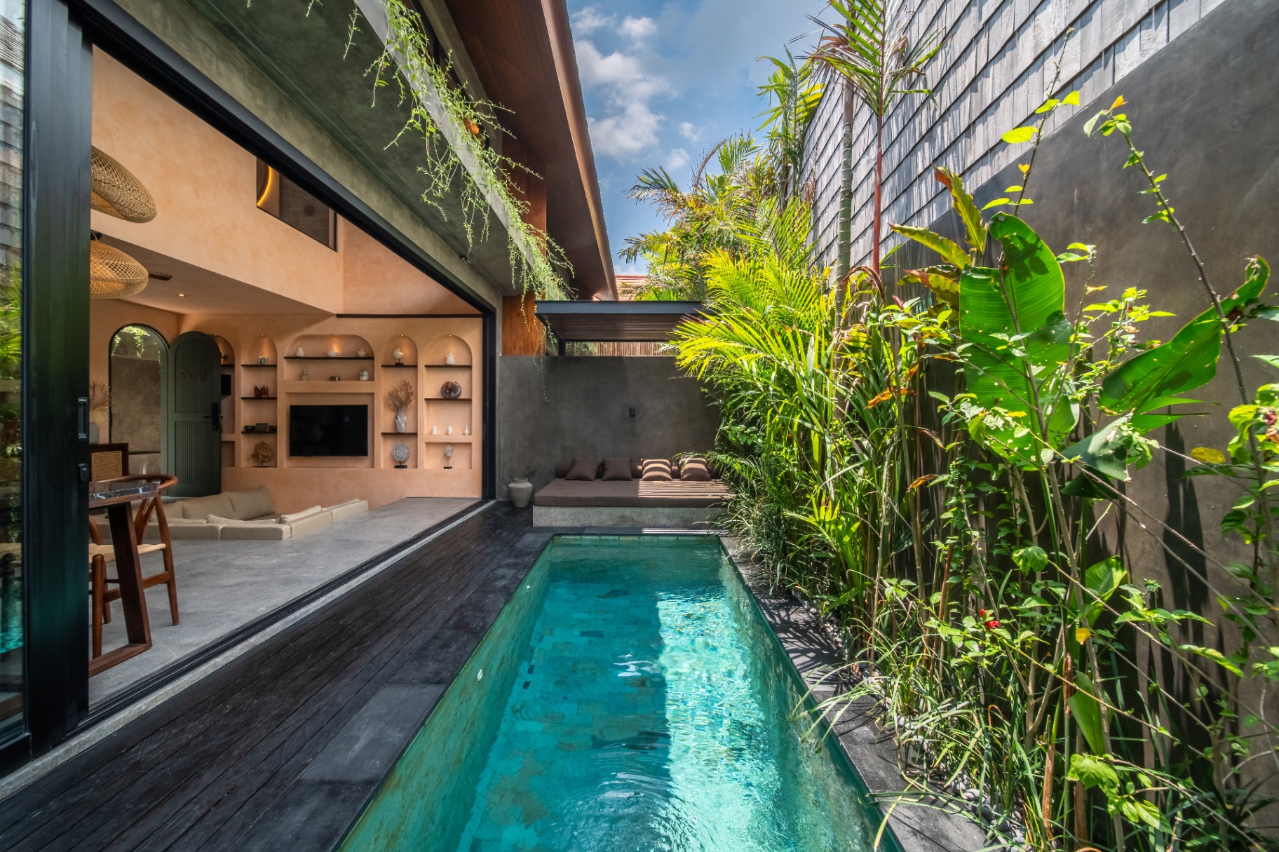 Mystik Lofts - Chic 1BD Loft w/ Private Pool in Pererenan Canggu