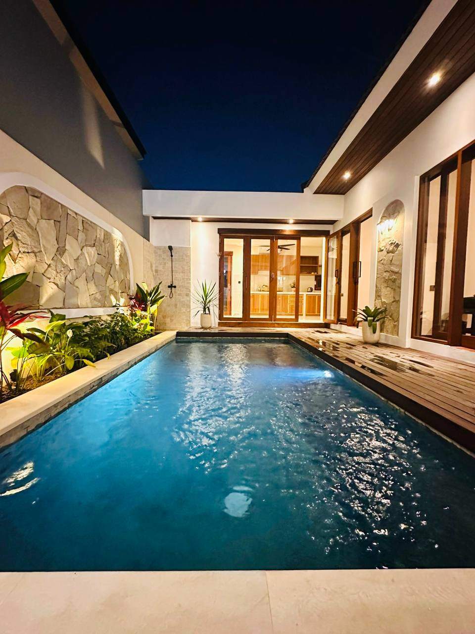 3 BEDROOM VILLA FOR LEASEHOLD IN TUMBAK BAYUH - AF508