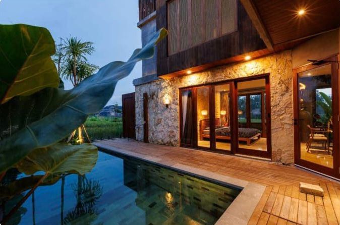 DO 88 - LUXURY VILLA FOR SALE IN CEMAGI BEACH BALI