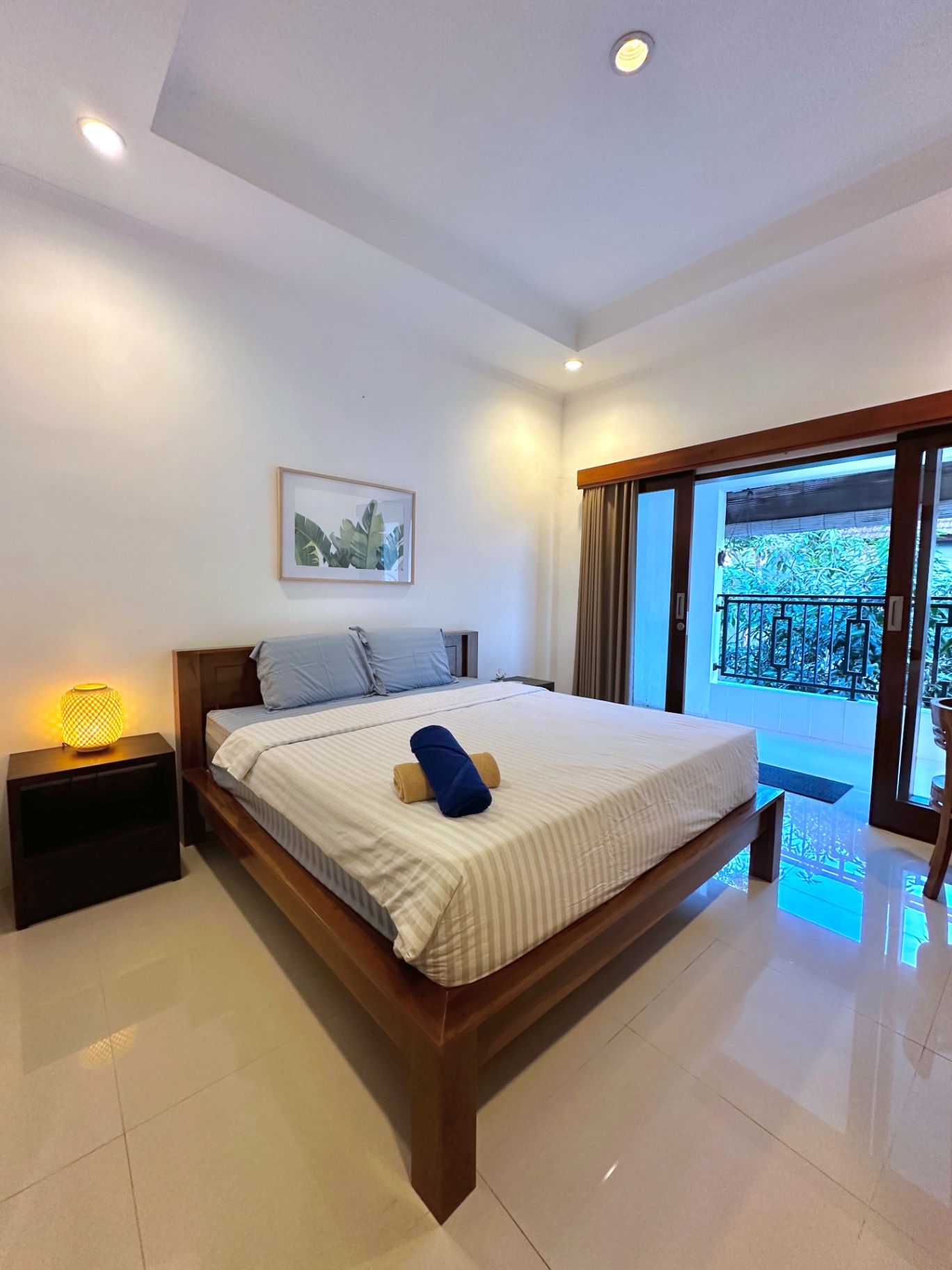 Clean, Cold, Fast Wifi Guesthouse At Central Canggu