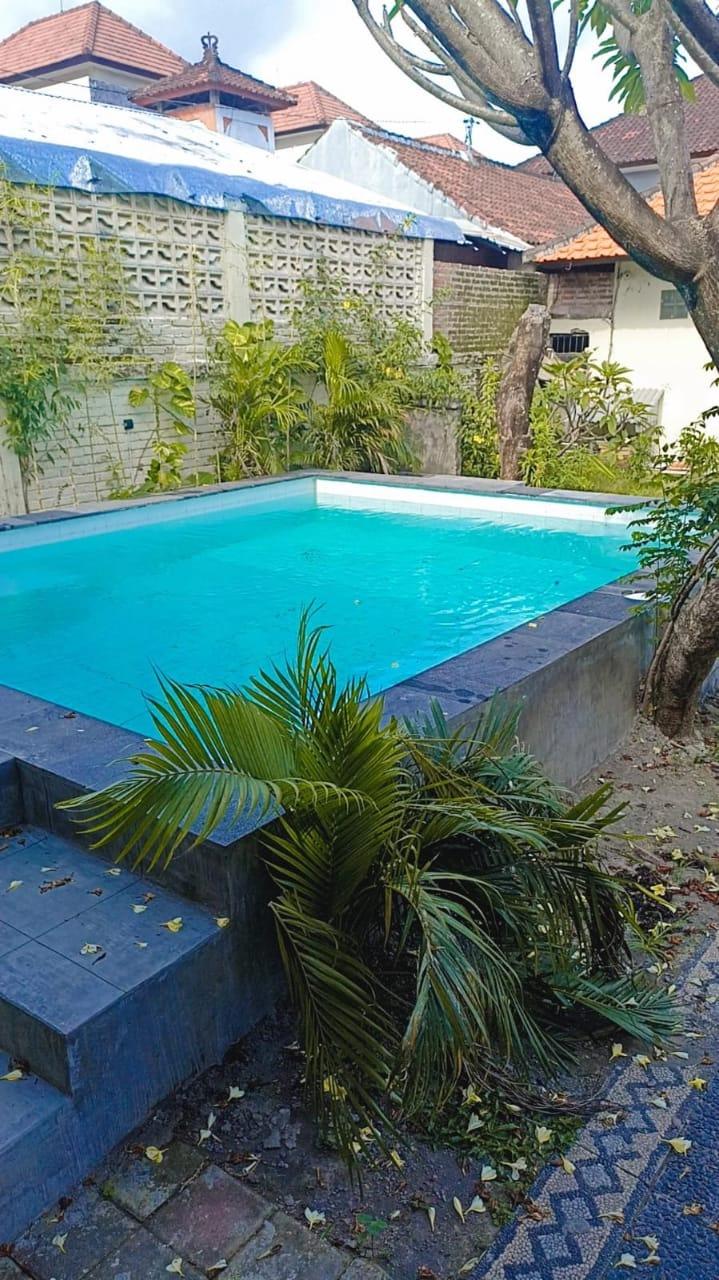 Quite Villa Kerobokan for rent